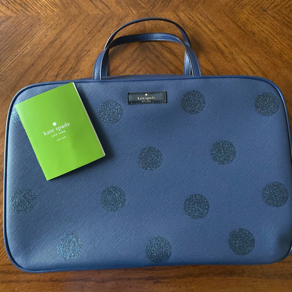 Kate spade travel bag/ makeup tote